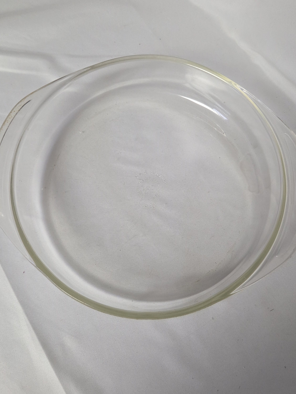 Vintage Pyrex #221 Clear Glass Round Handled Casserole Baking Dish 8.25"